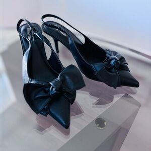 CALL IT SPRING Atheena Slingback Heels Black Bow Pump 8 NEW